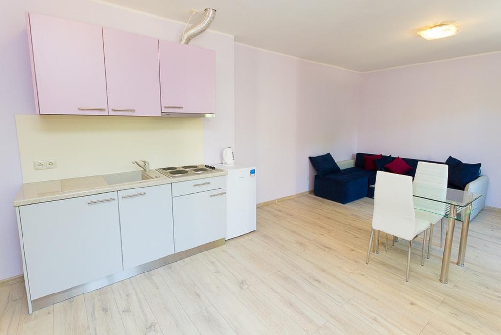 Ecolive Aparthotel Riga Bilik gambar